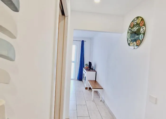 Дом отдыха Ocean View 1 Bedroom In Адехе