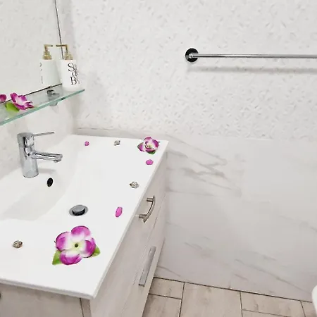 度假居 Ocean View 1 Bedroom In *